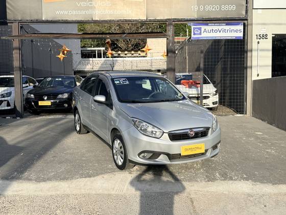 FIAT GRAND SIENA 1.4 MPI ATTRACTIVE 8V FLEX 4P MANUAL FIAT GRAND SIENA 1.4 MPI ATTRACTIVE 8V FLEX 4P MANUAL